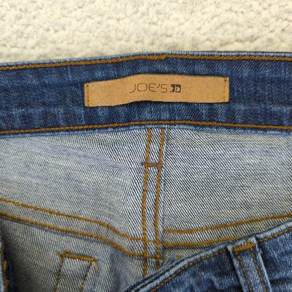 Joe's Jeans‎ Distressed Denim Shorts Women's Size 28 Stretch Amora HJFAMA4750 - Picture 3 of 5